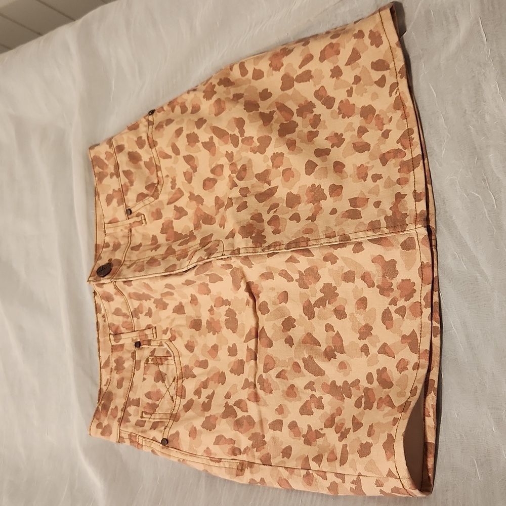 ANTHROPOLOGIE UNPUBLISHED High Rise Peach Leopard Camo Nico Mini Skirt